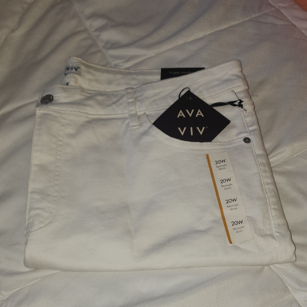 Ava & Viv Women's White Stretch Denim Jeans